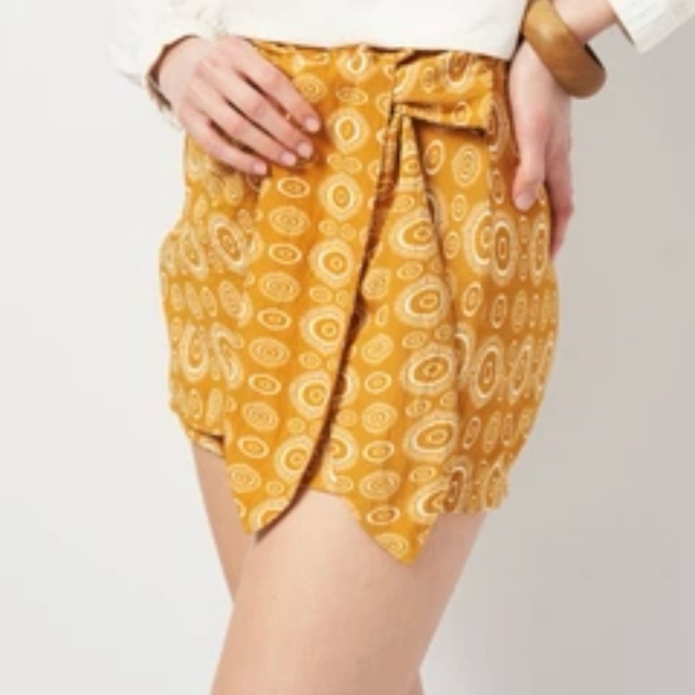 ZARA Patterned Wrap Shorts/Skort